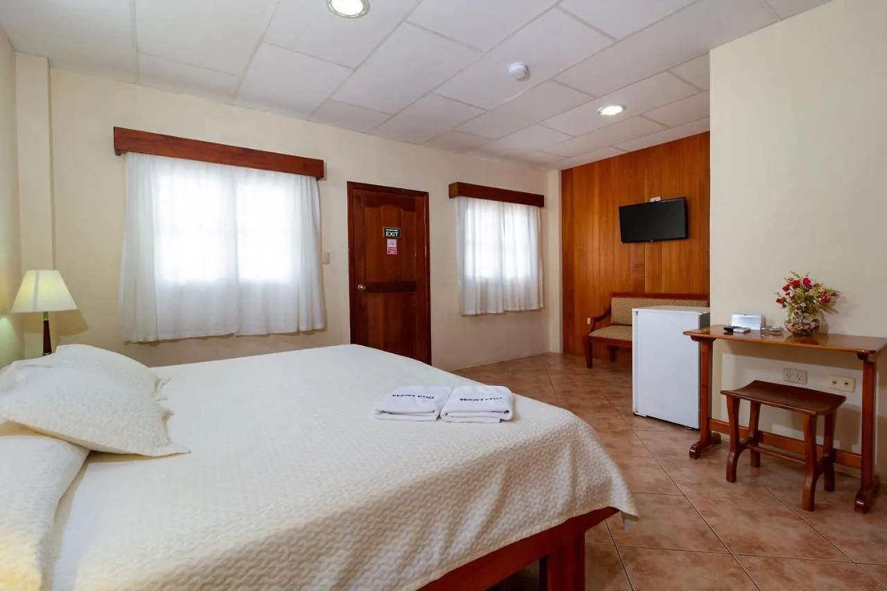 Hotel Villa Laguna Puerto Ayora  Puerto Ayora (Galapagos Islands)