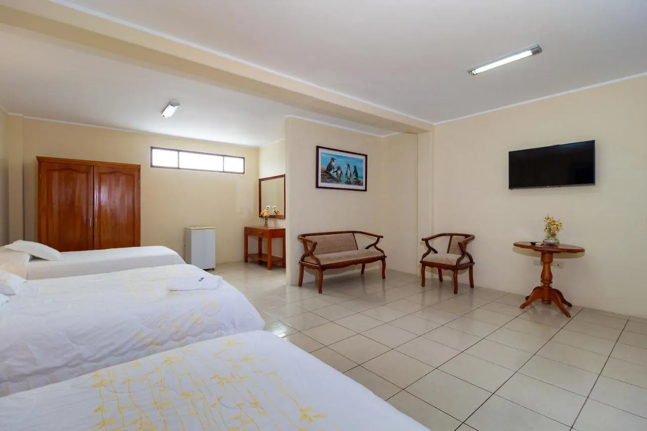 Hotel Villa Laguna Puerto Ayora   Puerto Ayora (Galapagos Islands)