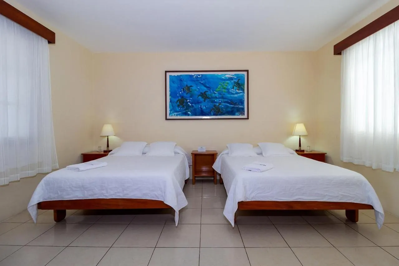 Hotel Villa Laguna Puerto Ayora  Puerto Ayora (Galapagos Islands)