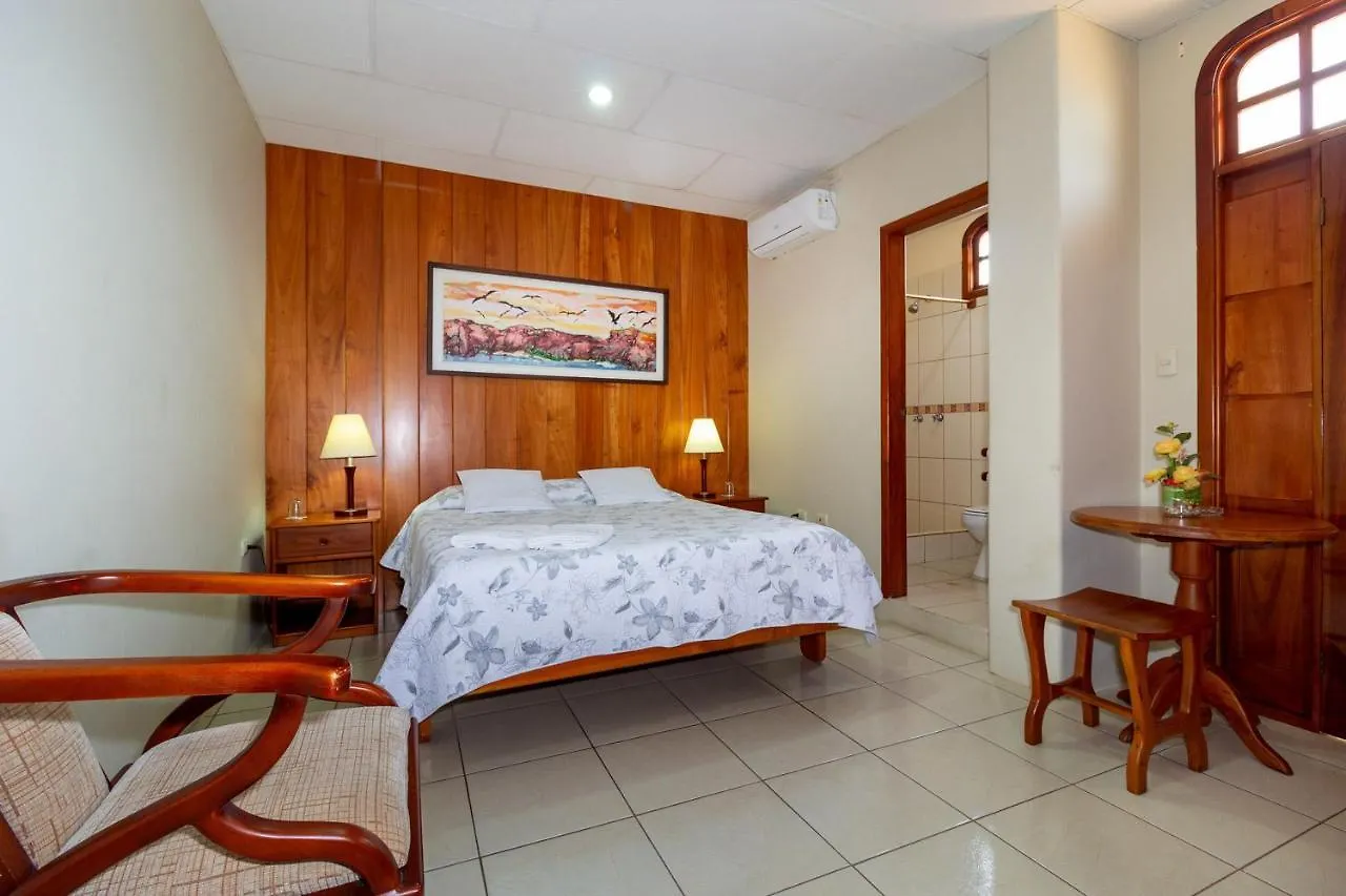 Hotel Villa Laguna Puerto Ayora  4*, Puerto Ayora (Galapagos Islands) Ecuador