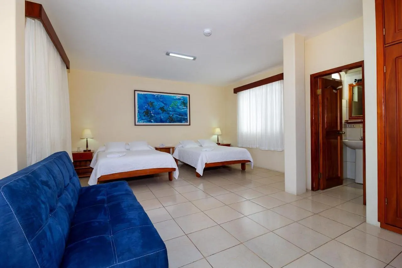 Hotel Villa Laguna Puerto Ayora  4*, Puerto Ayora (Galapagos Islands)